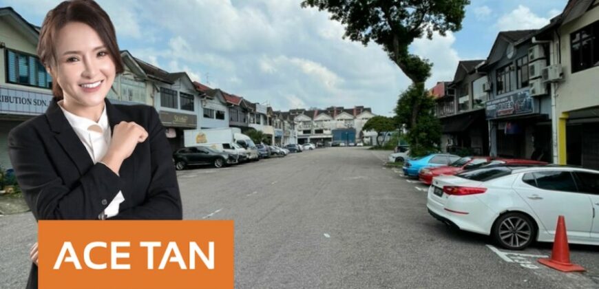 Taman Molek – 2 Storey Shop Lot – FOR SALE Taman Molek – 2 Storey Shop Lot – FOR SALE