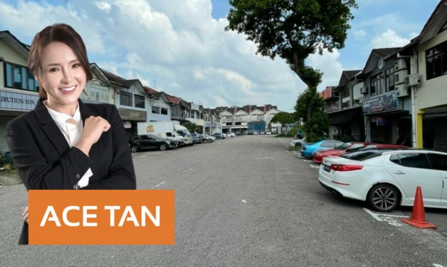 Taman Molek – 2 Storey Shop Lot – FOR SALE Taman Molek – 2 Storey Shop Lot – FOR SALE