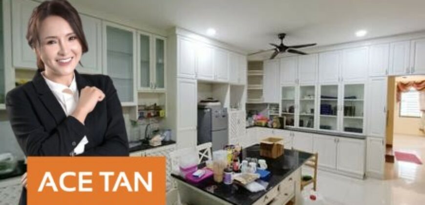 Taman Pulai Flora – 3 Storey Semi Detached – FOR SALE