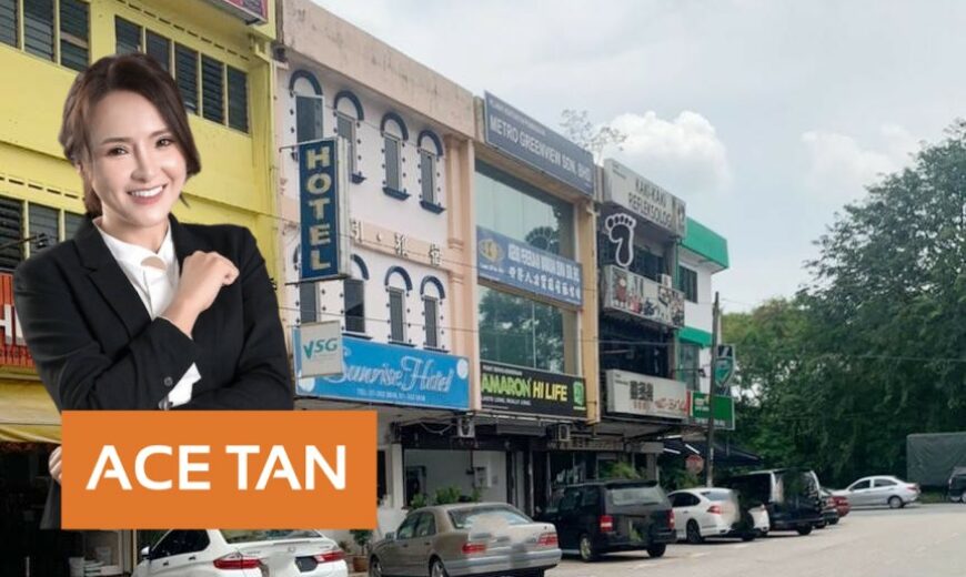 Johor Jaya – 3 Storey Shop Lot – FOR SALE Johor Jaya – 3 Storey Shop Lot – FOR SALE