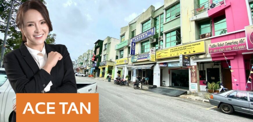 Desa Cemerlang – 3 Storey Shop Lot – FOR SALE Desa Cemerlang – 3 Storey Shop Lot – FOR SALE