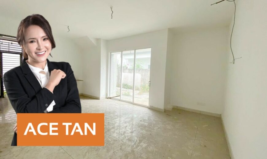 Desa Tebrau – 3 Storey Bungalow – FOR SALE