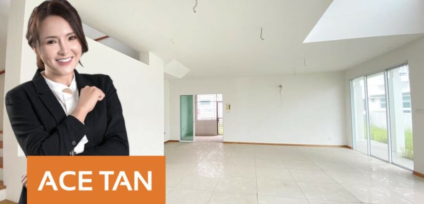 Senibong Cove – 3 Storey Semi Detached House – FOR SALE Senibong Cove – 3 Storey Semi Detached House – FOR SALE