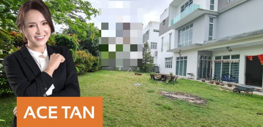 Taman Nusa Sentral – 3 Storey Corner Superlink House – FOR SALE
