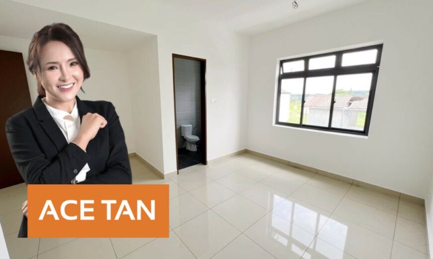 Taman Senai Utama – 2.5 Storey Semi Detached House – FOR SALE Taman Senai Utama – 2.5 Storey Semi Detached House – FOR SALE