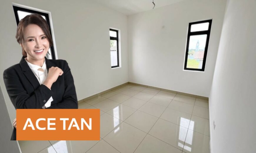Taman Senai Utama – 2.5 Storey Semi Detached House – FOR SALE Taman Senai Utama – 2.5 Storey Semi Detached House – FOR SALE
