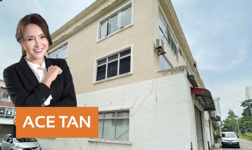 Austin Perdana – 3 Storey End Lot Shop Lot – FOR SALE Austin Perdana – 3 Storey End Lot Shop Lot – FOR SALE