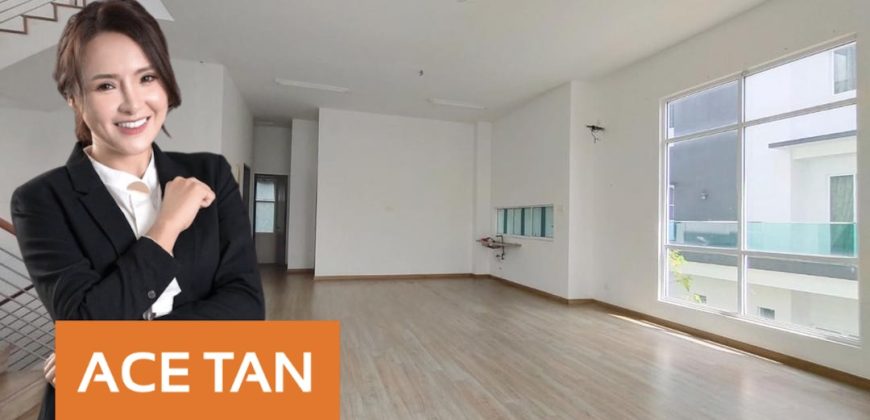 Desa Tebrau – 3 Storey Bungalow – FOR SALE Desa Tebrau – 3 Storey Bungalow – FOR SALE