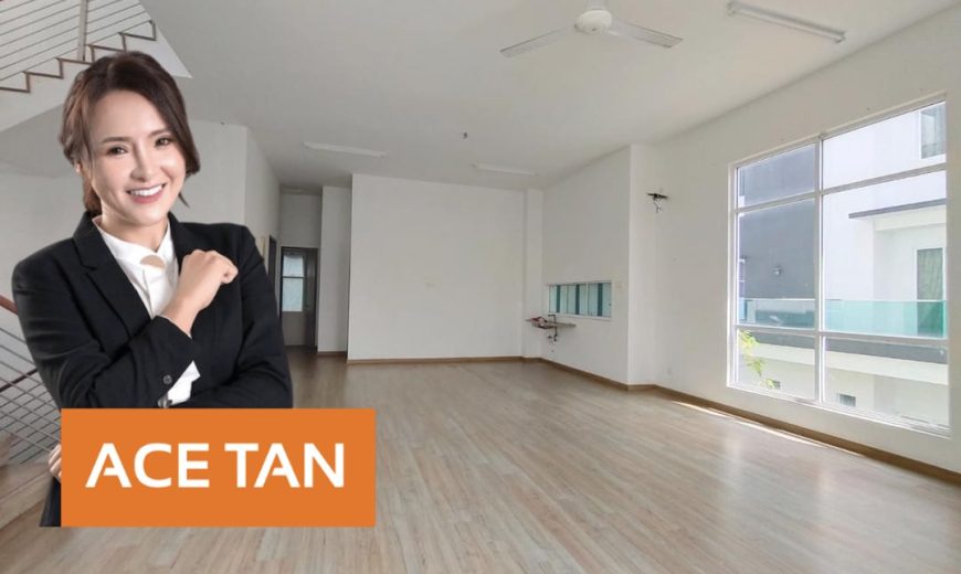 Desa Tebrau – 3 Storey Bungalow – FOR SALE