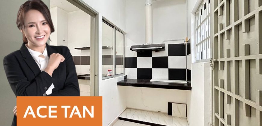 Setia Tropika – 2 Storey Terrace House – FOR SALE Setia Tropika – 2 Storey Terrace House – FOR SALE