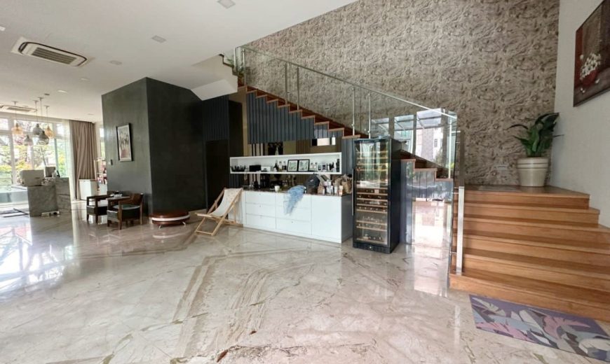 Impian Heights – 3 Storey Bungalow House – FOR SALE Impian Heights – 3 Storey Bungalow House – FOR SALE