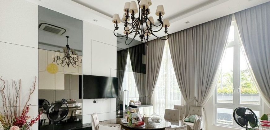 Impian Heights – 3 Storey Bungalow House – FOR SALE Impian Heights – 3 Storey Bungalow House – FOR SALE