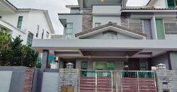 Taman Pulai Bayu – 3 Storey Semi Detached House – FOR SALE
