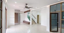 Taman Pulai Bayu – 3 Storey Semi Detached House – FOR SALE