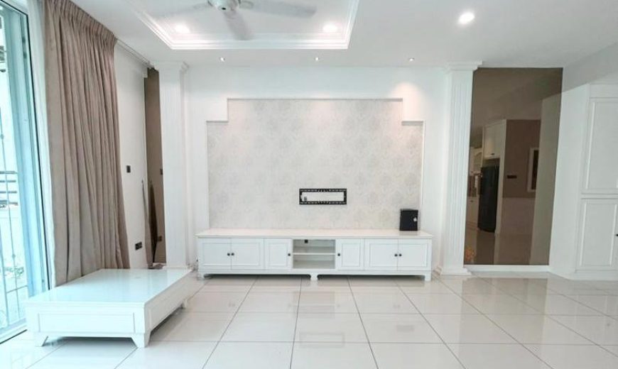 Austin Heights – 2 Storey Semi Detached – FOR SALE Austin Heights – 2 Storey Semi Detached – FOR SALE