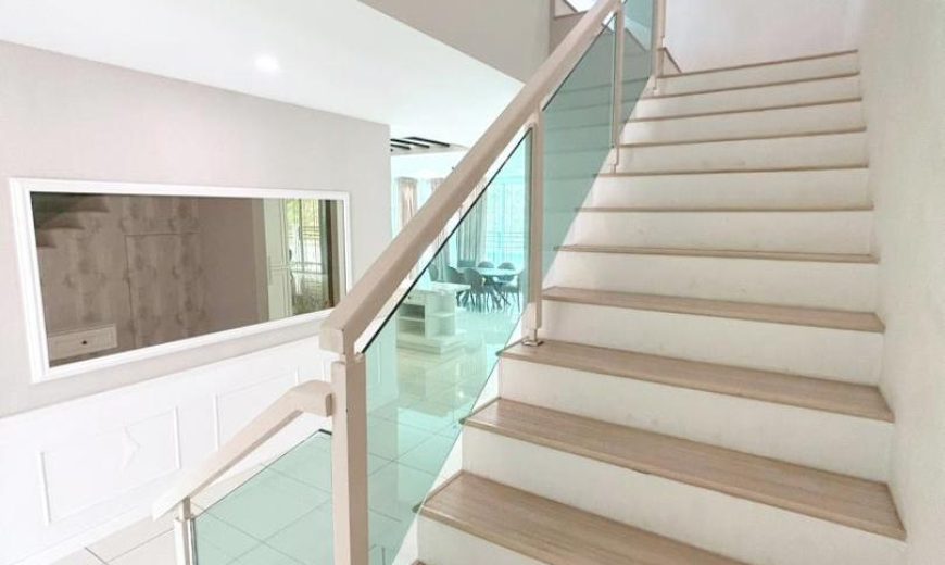Austin Heights – 2 Storey Semi Detached – FOR SALE Austin Heights – 2 Storey Semi Detached – FOR SALE
