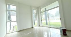 Horizon Hills – 3 Storey Bungalow House – FOR SALE Horizon Hills – 3 Storey Bungalow House – FOR SALE