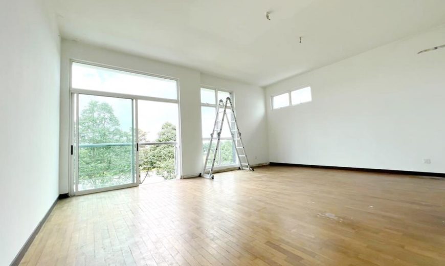 Horizon Hills – 3 Storey Bungalow House – FOR SALE Horizon Hills – 3 Storey Bungalow House – FOR SALE