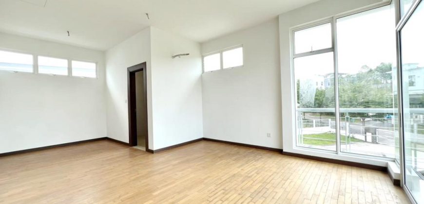 Horizon Hills – 3 Storey Bungalow House – FOR SALE Horizon Hills – 3 Storey Bungalow House – FOR SALE