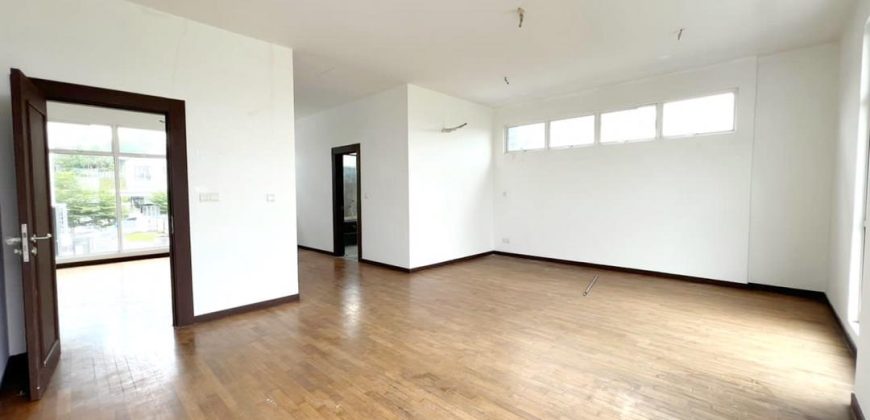 Horizon Hills – 3 Storey Bungalow House – FOR SALE Horizon Hills – 3 Storey Bungalow House – FOR SALE