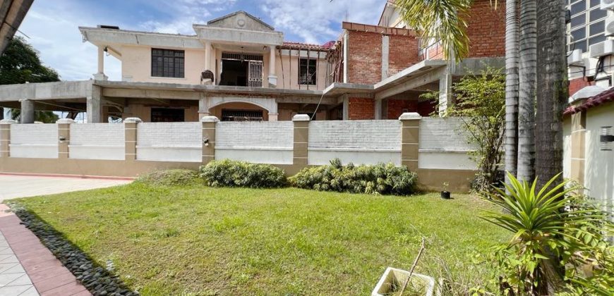 Taman Molek – 2 Storey End Lot Terrace House – FOR SALE Taman Molek – 2 Storey End Lot Terrace House – FOR SALE