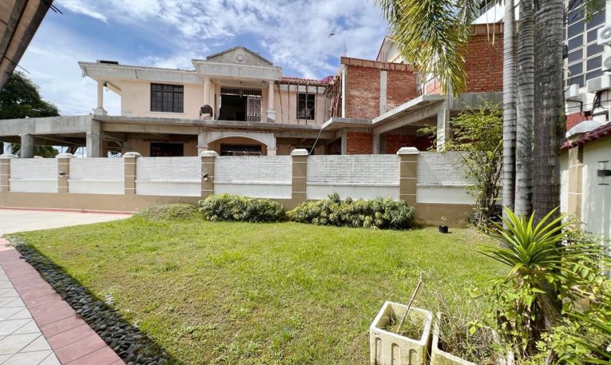 Taman Molek – 2 Storey End Lot Terrace House – FOR SALE Taman Molek – 2 Storey End Lot Terrace House – FOR SALE