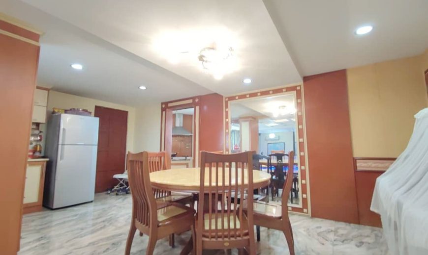 Taman Pelangi – 3 Storey Semi Detached House – FOR SALE Taman Pelangi – 3 Storey Semi Detached House – FOR SALE
