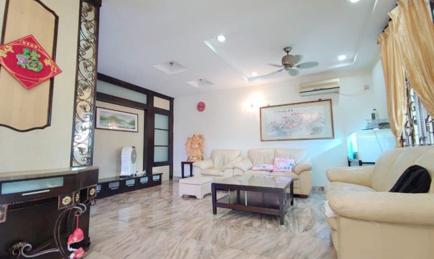Taman Pelangi – 3 Storey Semi Detached House – FOR SALE Taman Pelangi – 3 Storey Semi Detached House – FOR SALE