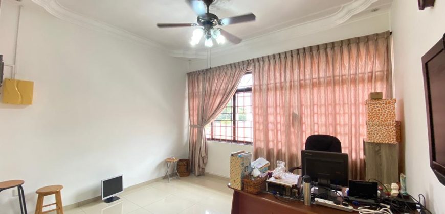 Johor Jaya – 2 Storey Semi Detached House – FOR SALE Johor Jaya – 2 Storey Semi Detached House – FOR SALE