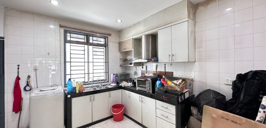 Austin Boulevard @ Mount Austin – 2 Storey Terrace House – FOR RENT Austin Boulevard @ Mount Austin – 2 Storey Terrace House – FOR RENT