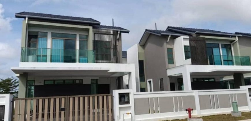Impian Emas – 2 Storey Semi Detached House – FOR SALE Impian Emas – 2 Storey Semi Detached House – FOR SALE
