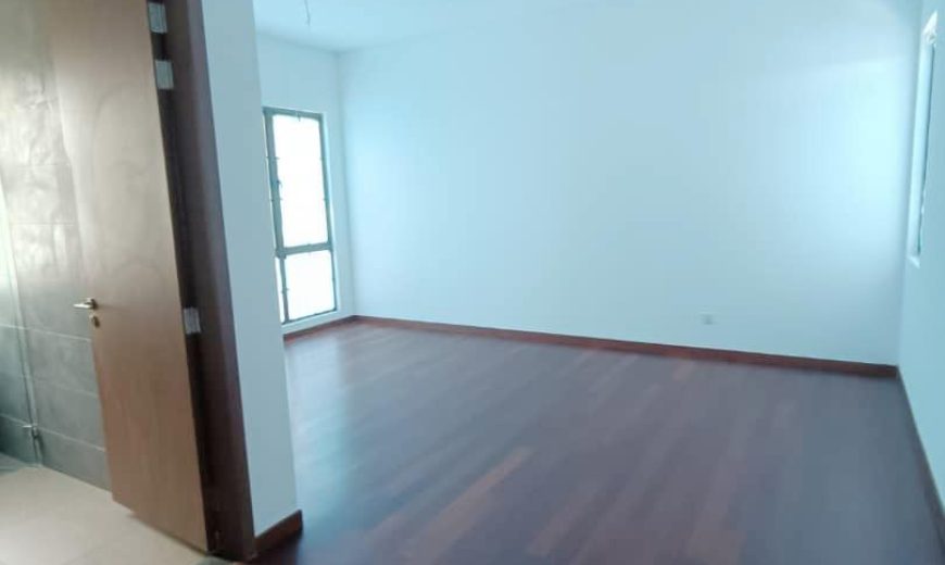 Impian Emas – 2 Storey Semi Detached House – FOR SALE Impian Emas – 2 Storey Semi Detached House – FOR SALE