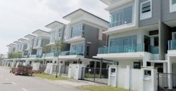 Horizon Hills – 3 Storey Semi Detached House – FOR SALE Horizon Hills – 3 Storey Semi Detached House – FOR SALE