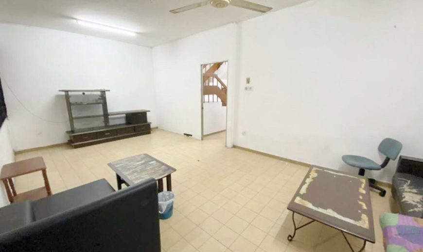 Taman Pelangi – 2 Storey Semi Detached – FOR SALE Taman Pelangi – 2 Storey Semi Detached – FOR SALE