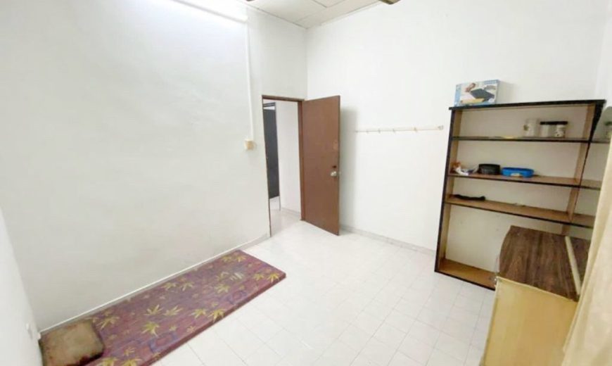 Taman Pelangi – 2 Storey Semi Detached – FOR SALE Taman Pelangi – 2 Storey Semi Detached – FOR SALE
