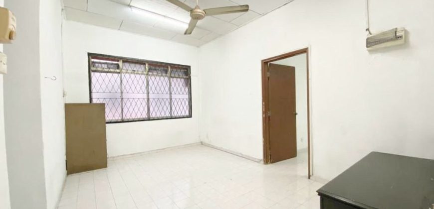 Taman Pelangi – 2 Storey Semi Detached – FOR SALE Taman Pelangi – 2 Storey Semi Detached – FOR SALE