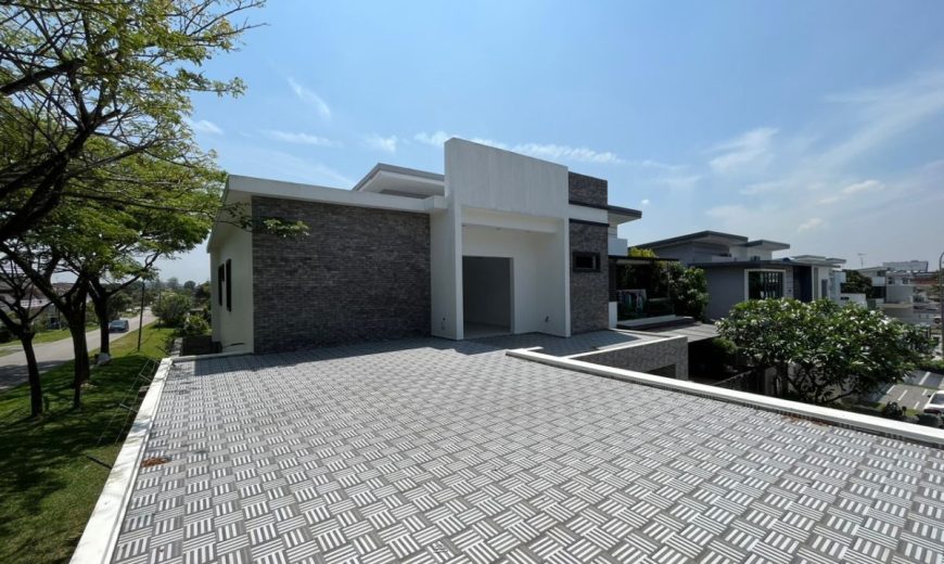 Taman Ungku Tun Aminah – 2 Storey End Lot Cluster House – FOR SALE Taman Ungku Tun Aminah – 2 Storey End Lot Cluster House – FOR SALE