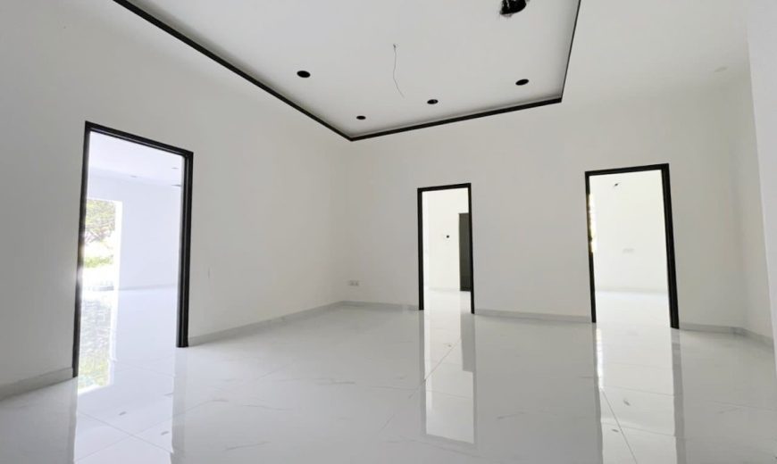 Taman Ungku Tun Aminah – 2 Storey End Lot Cluster House – FOR SALE Taman Ungku Tun Aminah – 2 Storey End Lot Cluster House – FOR SALE