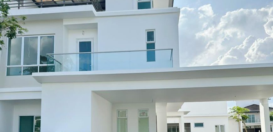 Senibong Cove – 2.5 Storey Semi Detached House – FOR SALE Senibong Cove – 2.5 Storey Semi Detached House – FOR SALE