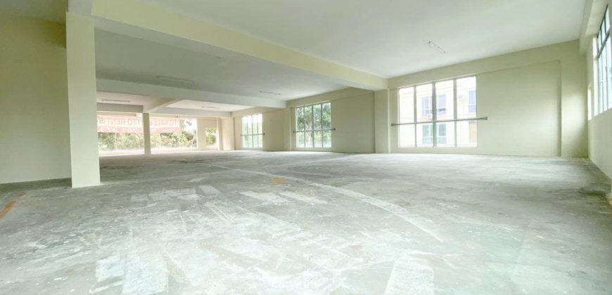 Taman Harmoni 2 @ Skudai – 3.5 Storey Corner Shoplot – FOR SALE