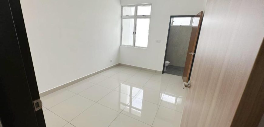Impian Emas – 2 Storey Terrace House – FOR SALE Impian Emas – 2 Storey Terrace House – FOR SALE