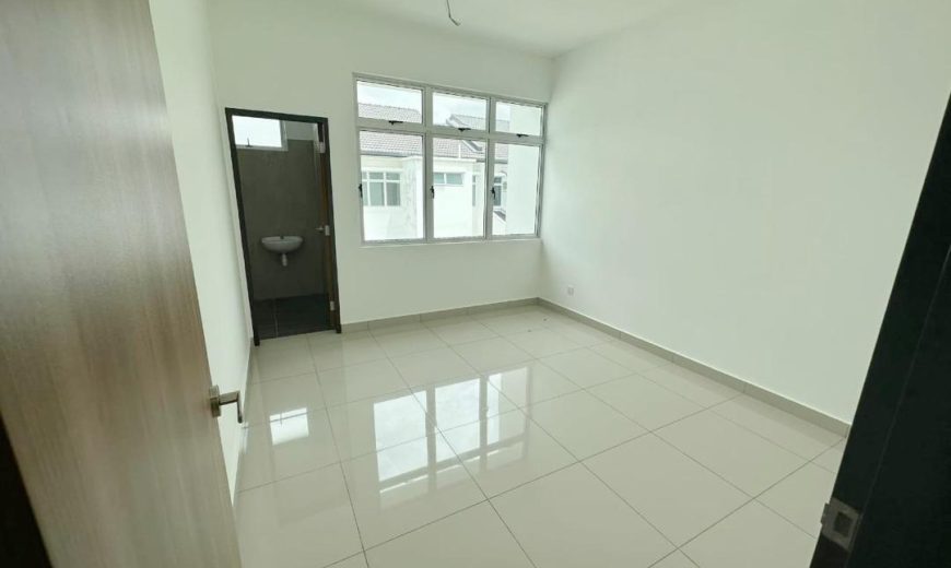 Impian Emas – 2 Storey Terrace House – FOR SALE Impian Emas – 2 Storey Terrace House – FOR SALE