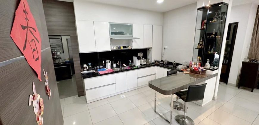 Impian Emas – 2 Storey Corner Semi Detached – FOR SALE Impian Emas – 2 Storey Corner Semi Detached – FOR SALE