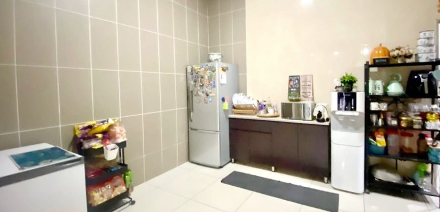 Taman Kempas Utama – 2 Storey Cluster House – FOR SALE Taman Kempas Utama – 2 Storey Cluster House – FOR SALE