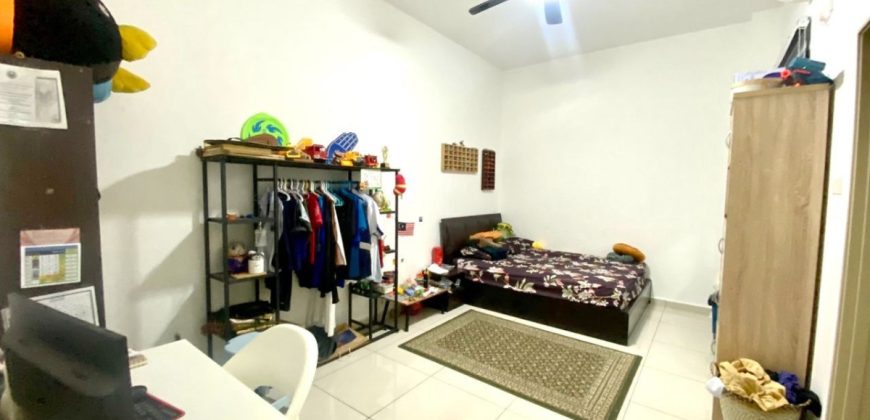 Taman Kempas Utama – 2 Storey Cluster House – FOR SALE Taman Kempas Utama – 2 Storey Cluster House – FOR SALE
