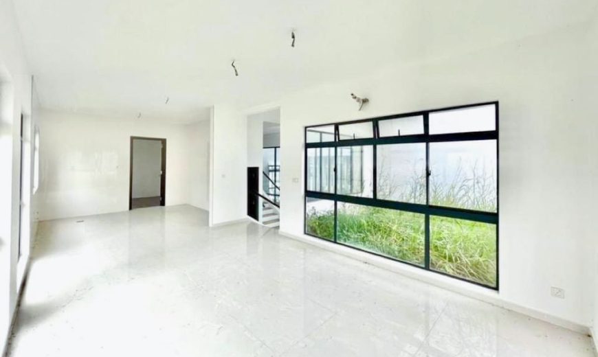 Horizon Hills – 2 Storey Bungalow House – FOR SALE Horizon Hills – 2 Storey Bungalow House – FOR SALE
