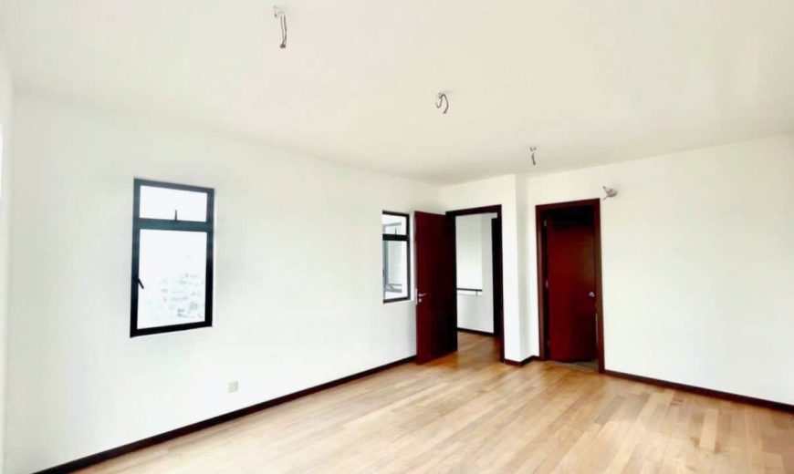 Horizon Hills – 2 Storey Bungalow House – FOR SALE Horizon Hills – 2 Storey Bungalow House – FOR SALE