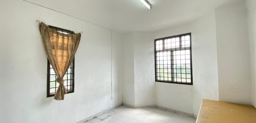 Larkin Idaman – Apartment – FOR SALE Larkin Idaman – Apartment – FOR SALE