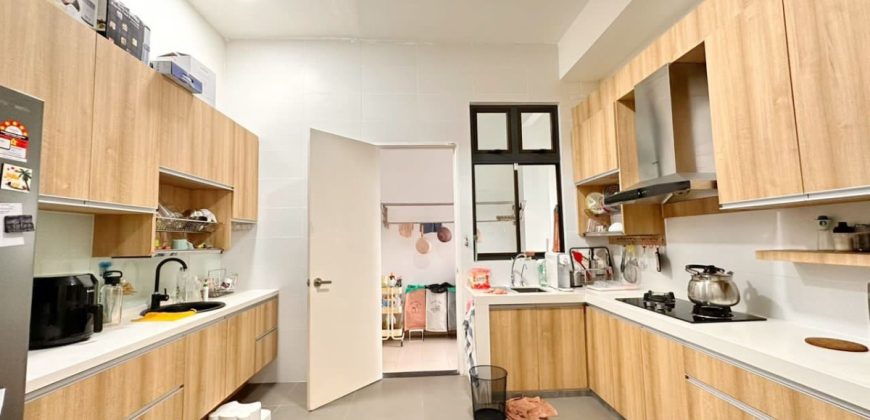 Eco Botanic – 2 Storey Cluster House – FOR SALE Eco Botanic – 2 Storey Cluster House – FOR SALE