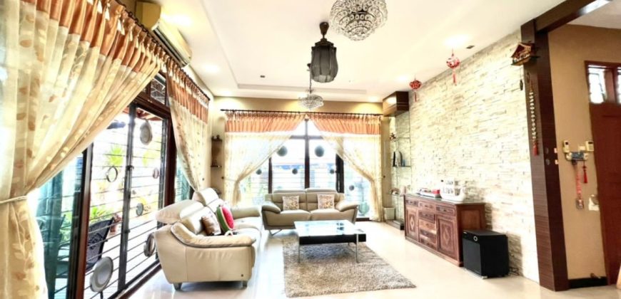 Taman Sri Pulai Perdana – 2.5 Storey Bungalow – FOR SALE Taman Sri Pulai Perdana – 2.5 Storey Bungalow – FOR SALE